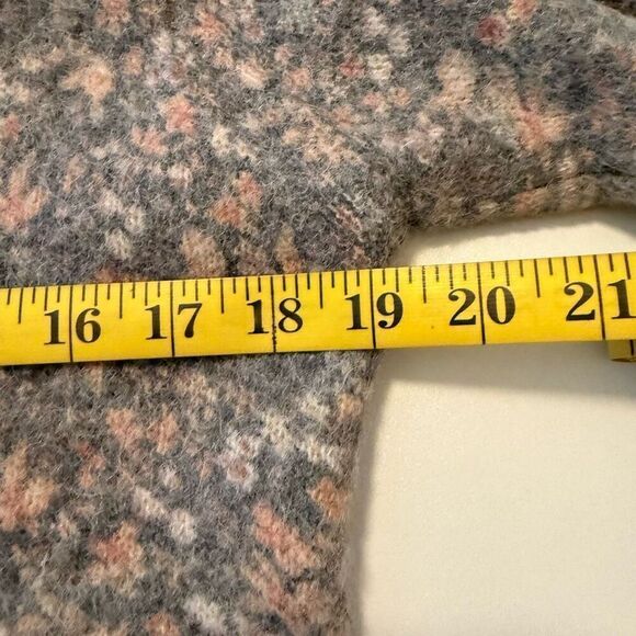 Bartolini Mohair/Alpaca Blend Soft Gray & Coral Sweater Sz M Cottagecore - Picture 11 of 15